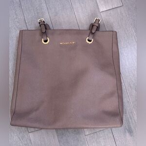 Michael Kors women shoulder bag work casual daily beige